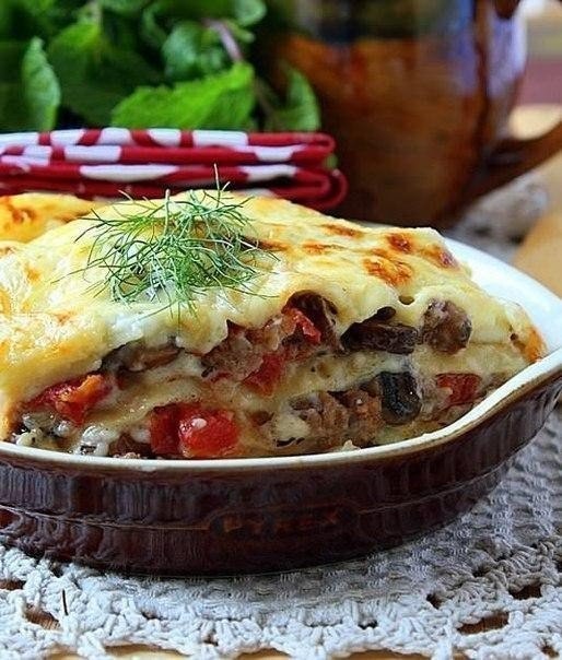 Лазанья с мясом и грибами