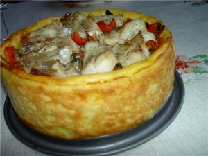 Рыба с овощами в картофельной тарелке