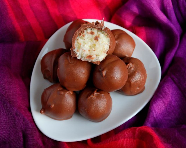 Шоколадные шарики «Баунти»