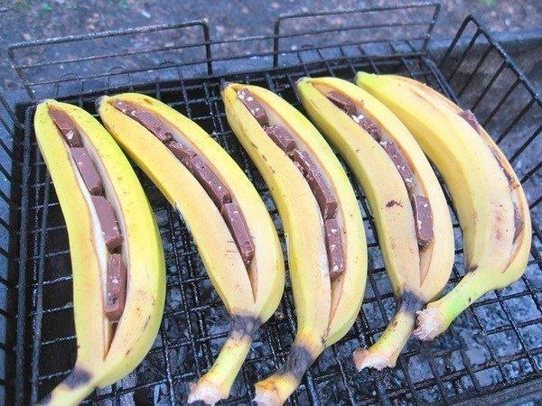 Горячий десерт - банан на мангале