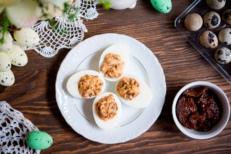 Яйца фаршированные – 5 лучших рецептов