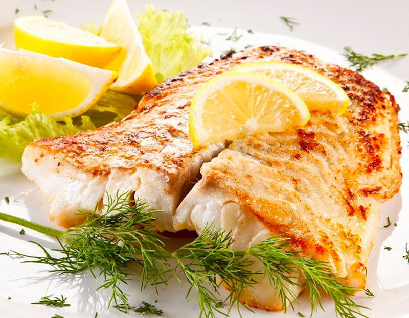 Блюда из камбалы – рецепты и свойства вкусной рыбы